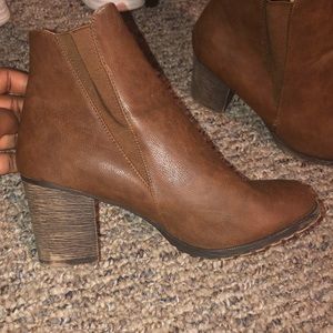 Ankle booties